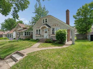 950 Hawthorne Ave E, Saint Paul, MN 55106