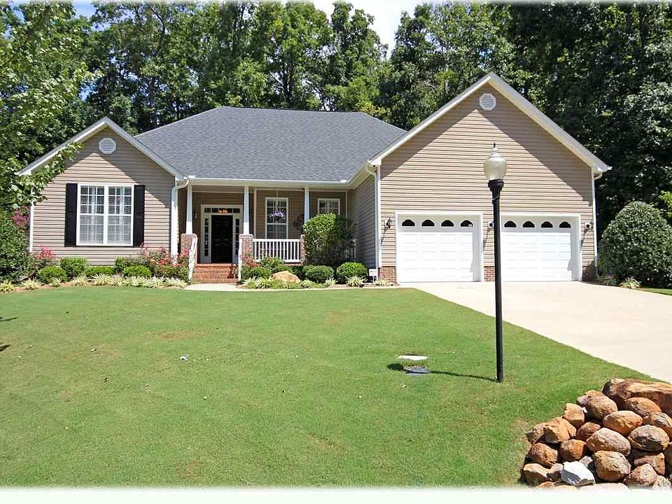 1st image of 100 Glades Ct