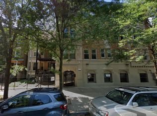 5052 N Winthrop Ave #207, Chicago, IL 60640