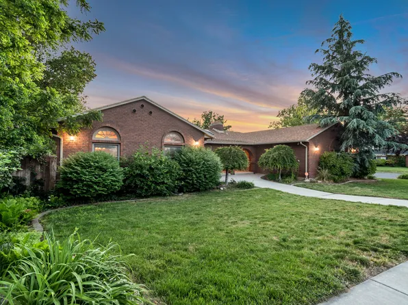 5768 S Erekson Ln, Salt Lake City, UT 84107