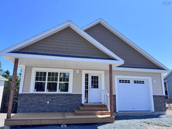 47 Gosling Cir, Porters Lake, NS B3E 0C5