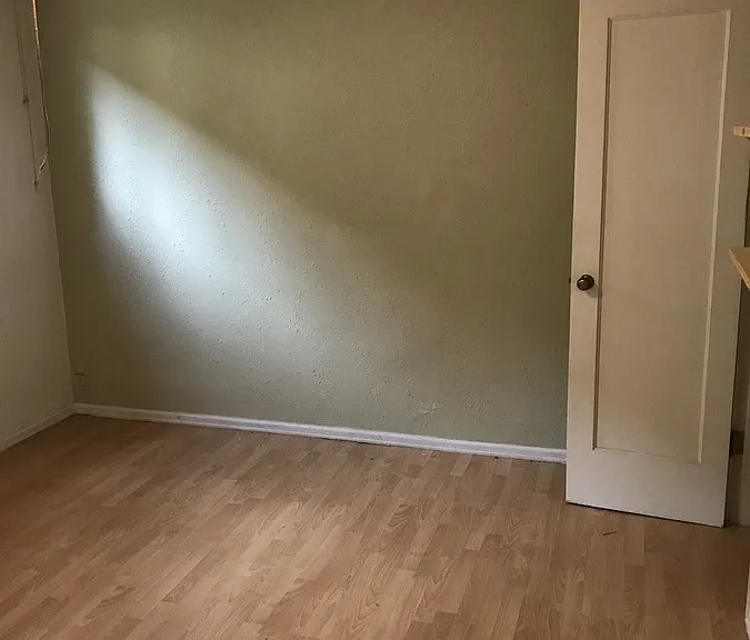 2233 S Saint Paul St — Photo 8