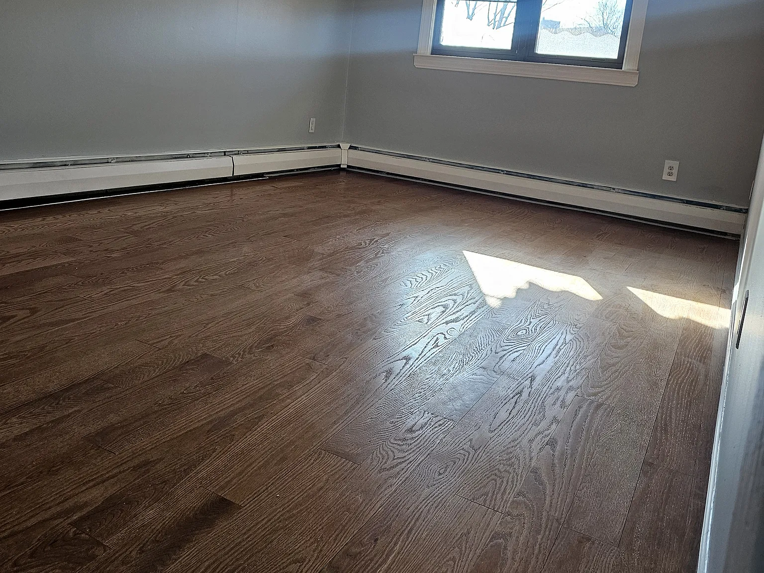 3 bed, $3,532 — Photo 4