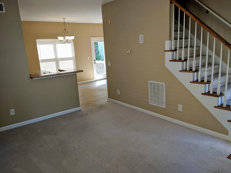 144 Hood Park Dr — Photo 8