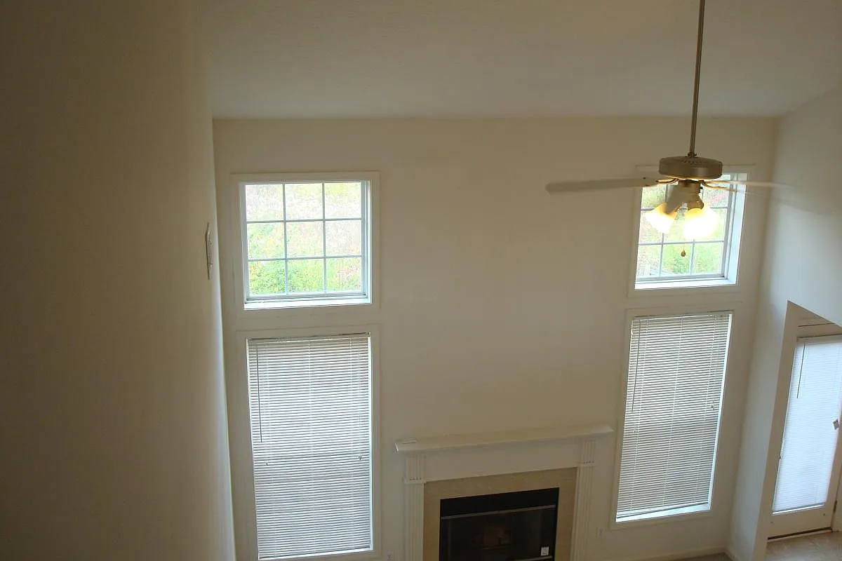 Sprucewood Drive, Lexington — Photo 4