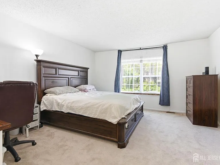 15 Wilmbelton Ct — Photo 16