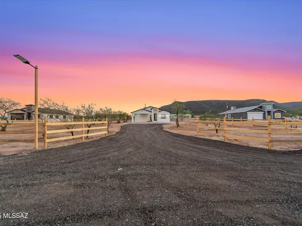 7857 S Cardinal Ave, Tucson, AZ 85746