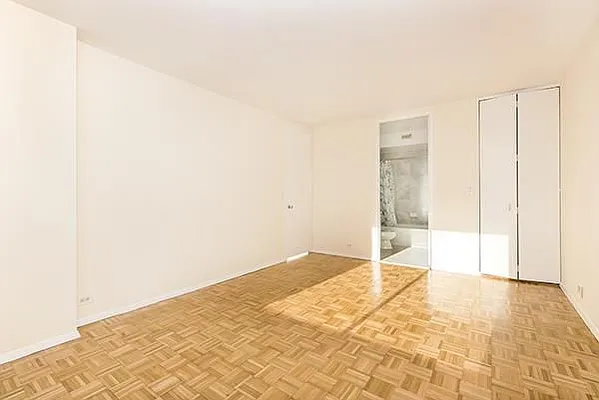 Rented by Wayne Jentis Real Estate | media 11