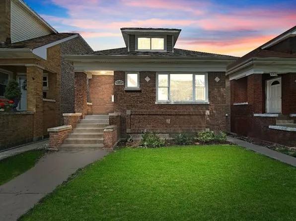 4314 N Mason Ave, Chicago, IL 60634