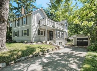 901 Berkshire Rd, Ann Arbor, MI 48104