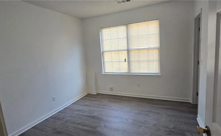 4951 Larkspur Ln #BASEMENT — Photo 10