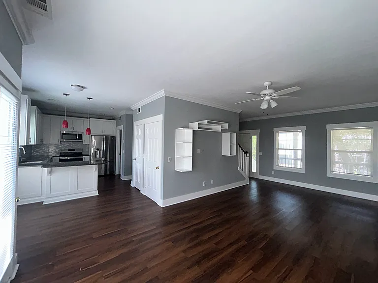 18 Pine Burr Rd E #18 — Photo 9