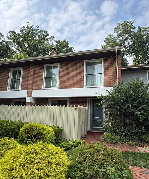 36 Bouton Green Ct — Photo 1