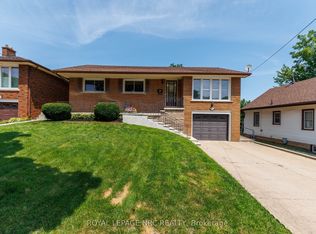 6313 Crawford St, Niagara Falls, ON L2E5Y8