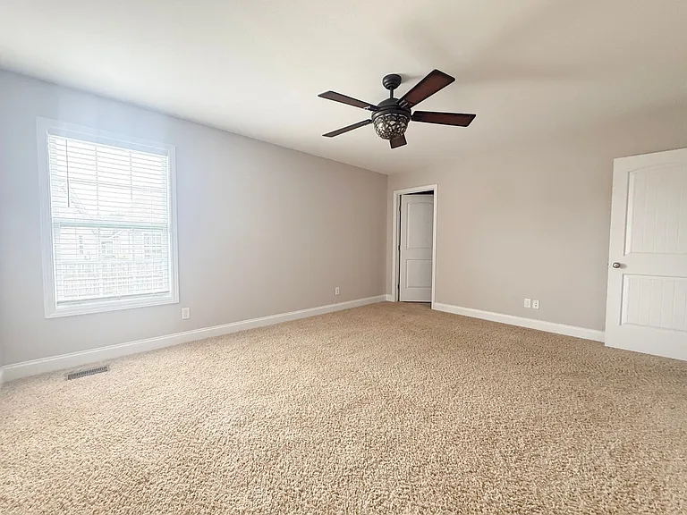 2206 Mulligan Ct — Photo 20