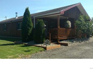 899 Bray Rd, Arcade, NY 14009