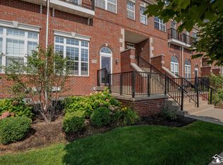 2744 Riverside Dr, Trenton, MI 48183