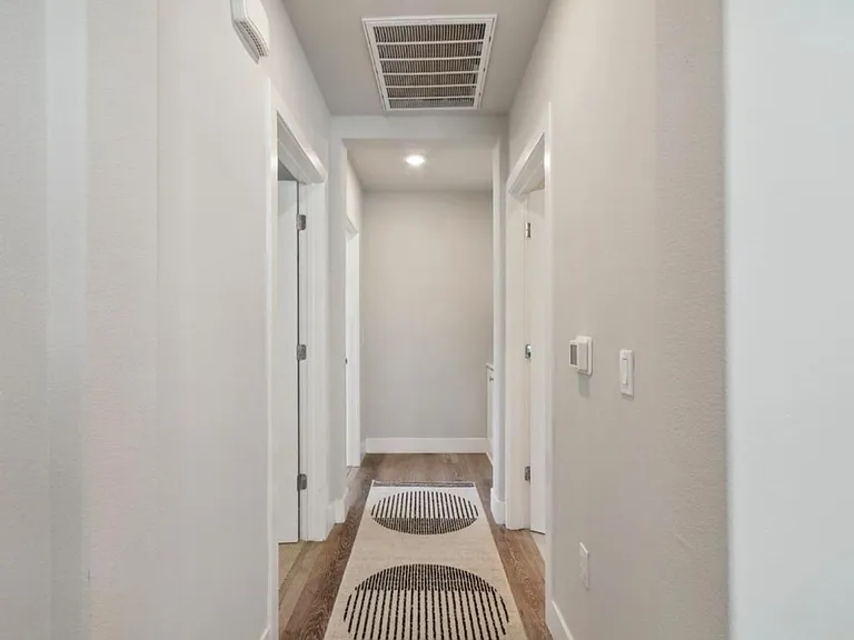 1661 Spring St #412 — Photo 11
