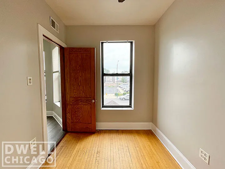 2640 W Cermak Rd #2 — Photo 12