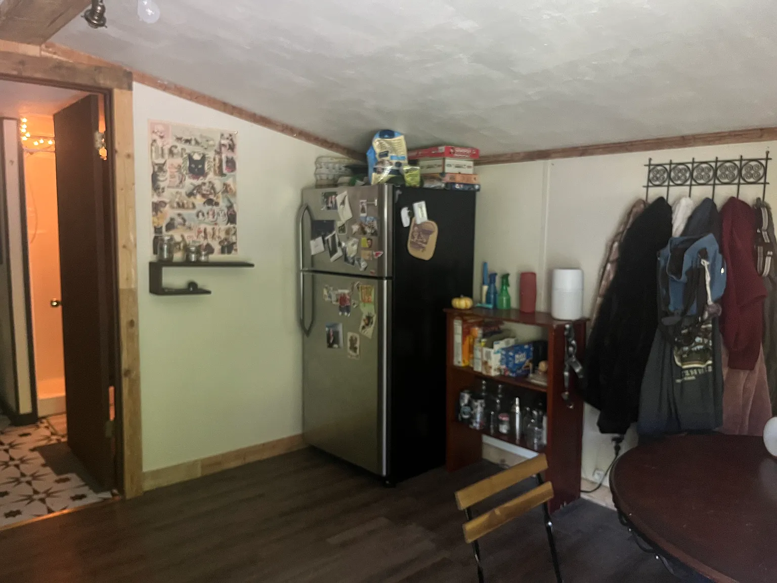 2 bed, 720 sqft, $1,300 — Photo 4