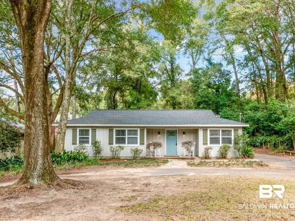 403 Frederick Ave, Fairhope, AL 36532