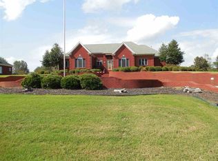 303 Wayward Ave NW, Hartselle, AL 35640