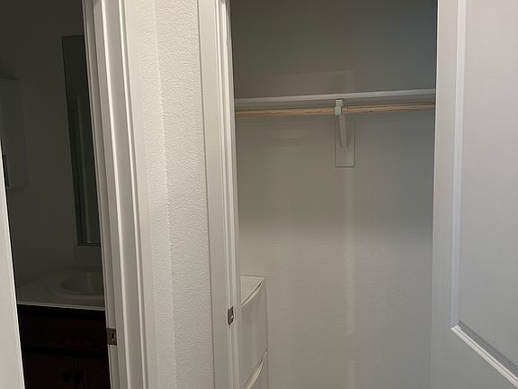 2nd image of 1649 Pagoda Ln