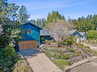 830 SW Dolores Dr, Waldport, OR 97394