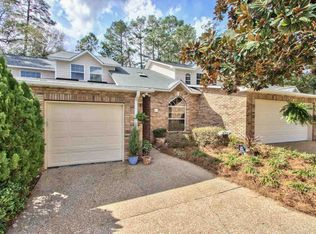 2122 Pink Flamingo Ln, Tallahassee, FL 32308