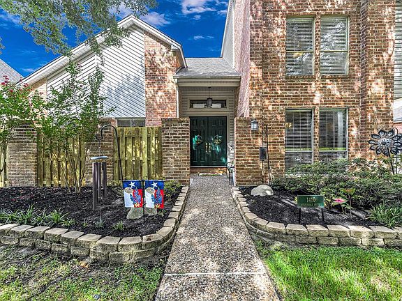 2nd image of 1410 Stependale Drive