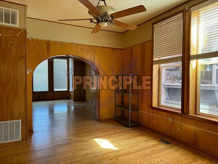 508 W Galena St — Photo 13