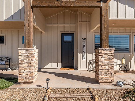 4th image of 346 W Center St