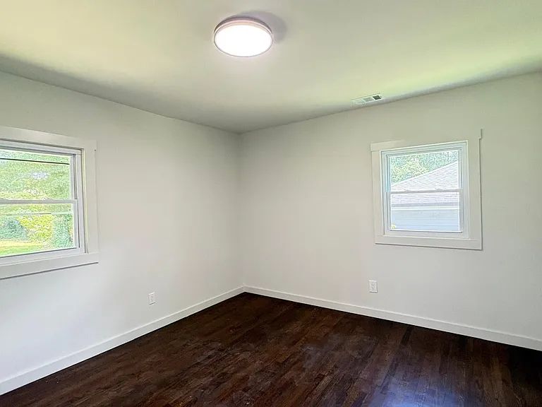 2036 Fargo Pl — Photo 8