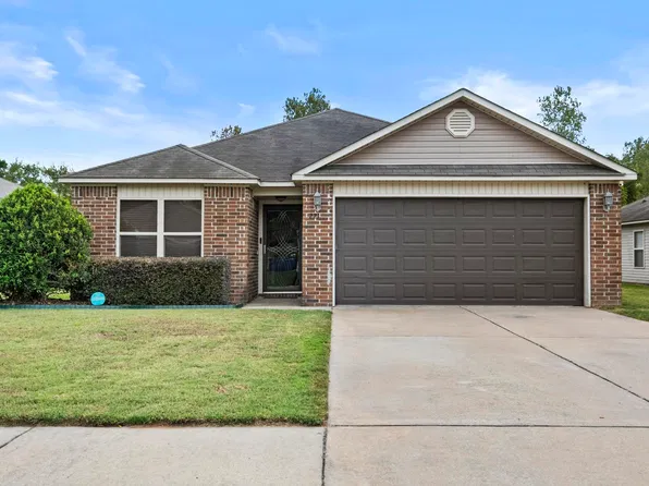 221 Saunders Dr, N Little Rock, AR 72117