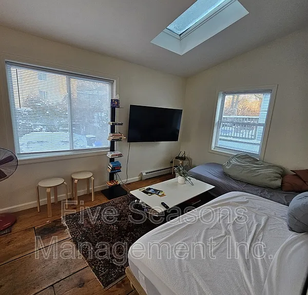 22-24 Hayward St #4 — Photo 3