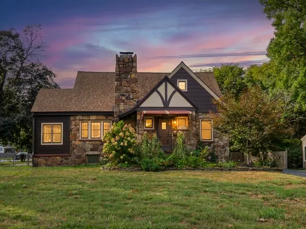 1328 E Bennett Street, Springfield, MO 65804