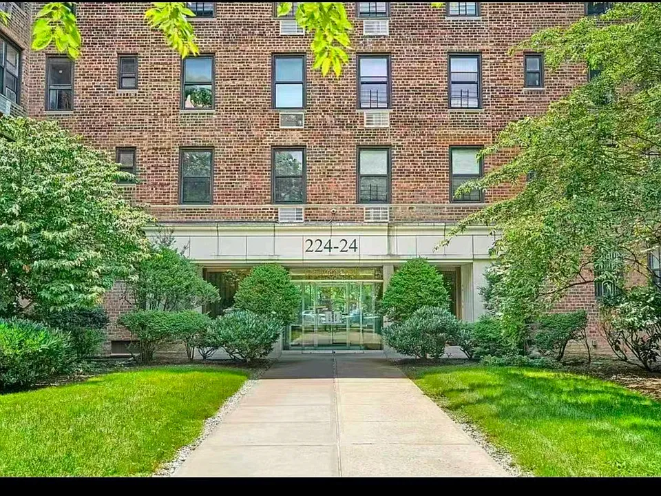 224-24 Union Tpke #4N