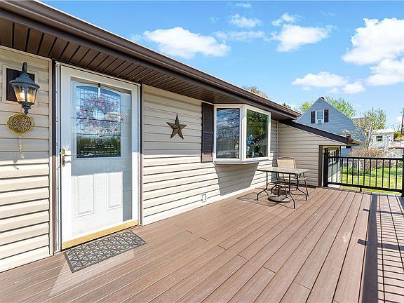 2nd image of 9 Midway Dr