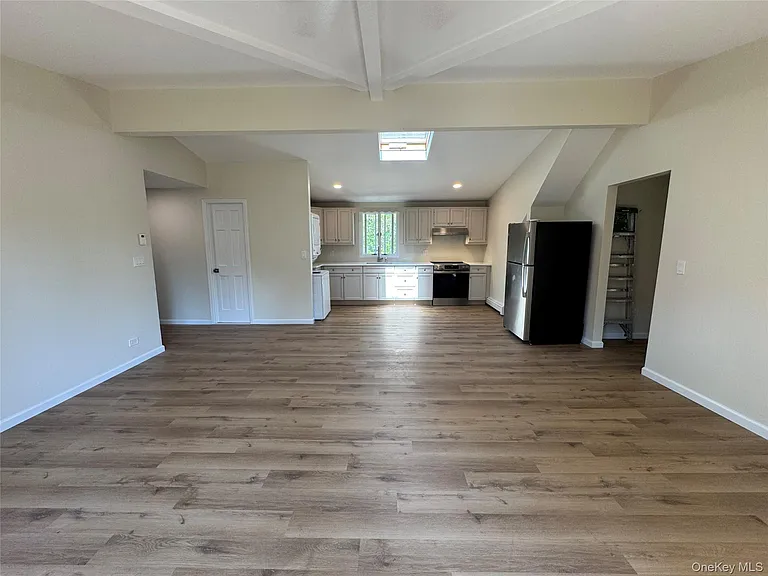 1 Towne Ct — Photo 10