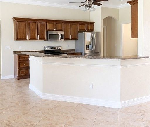 4th image of 8323 Caloosa Rd