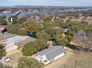 120 Cove Rd, Kingsland, TX 78639