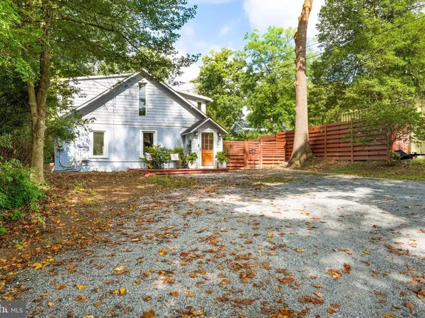 216 Domer Ave, Takoma Park, MD 20912
