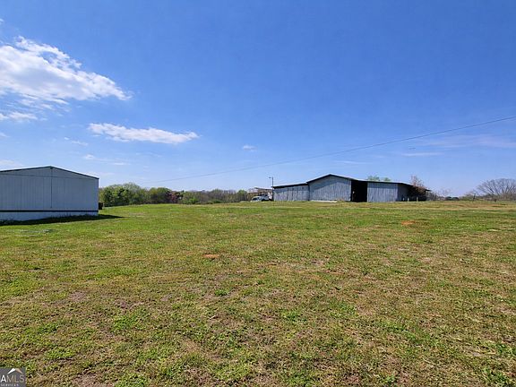 2nd image of 214 Homer Stephens Rd