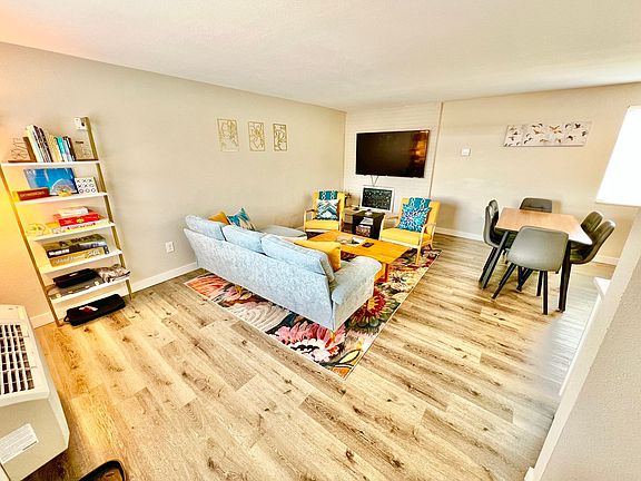 5th image of 615 Water St #2B-2Ba-900Sqft