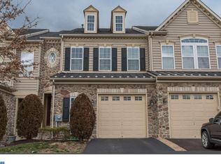 360 Village Way, Chalfont, PA 18914