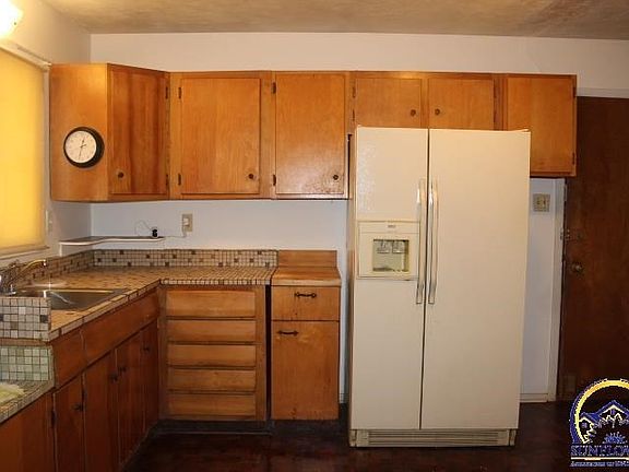 3rd image of 3120 SE Humboldt St
