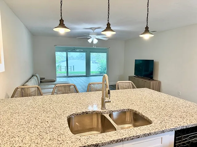 11647 W Kingfisher Ct — Photo 12