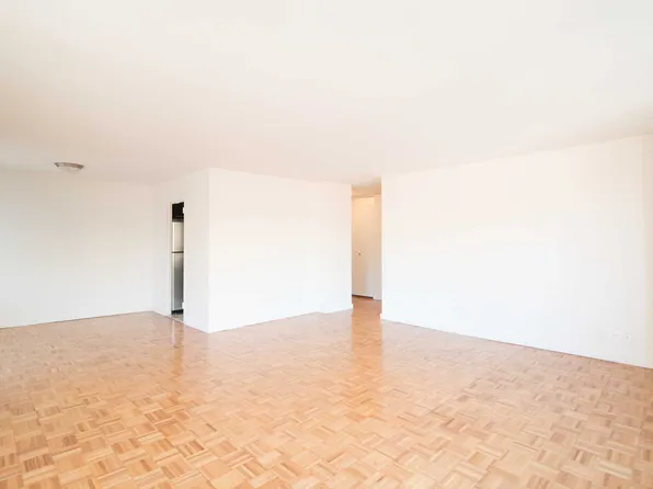 730 Columbus Avenue image 36 of 61