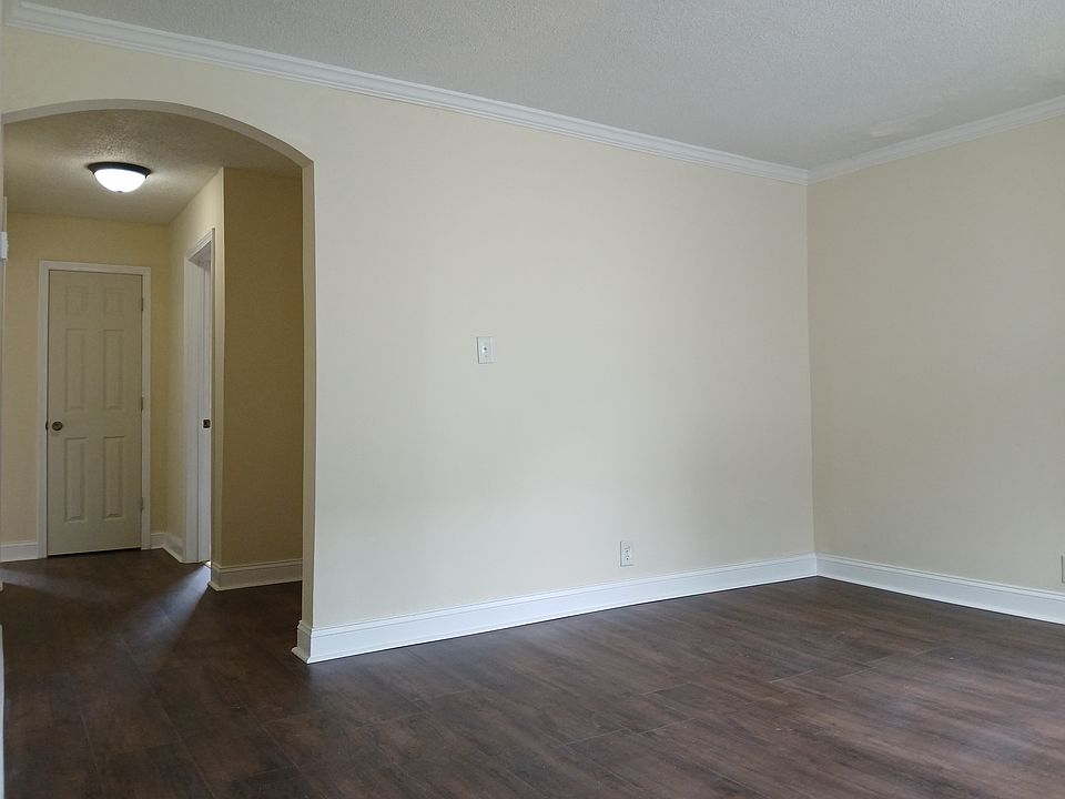 Living Room 3