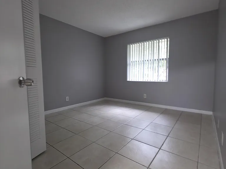 11441 NW 41st St #1-3 — Photo 12